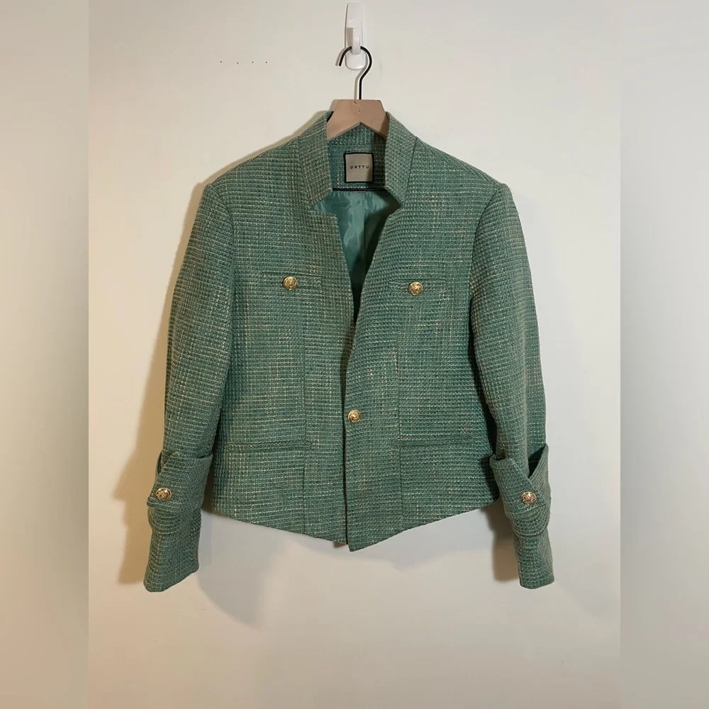 ORTTU Star Neck Jacket Green Tweed Gold Accents Size Medium Military Glamor $290